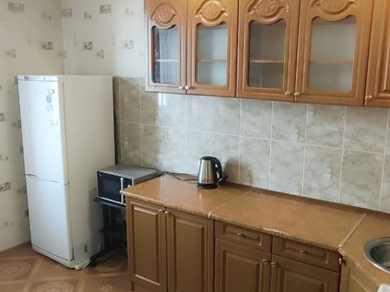 Є генератор! 1к квартира  біля  метро Позн яки (3 хвилини пішки!), Мішути,8 Київ