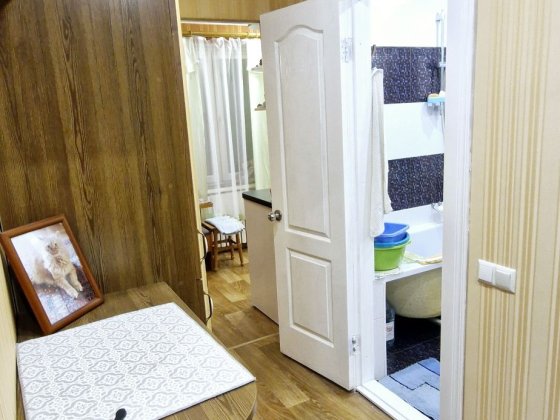 Полтава. 1ком ост.Сады 1 ул Великотерновская. 10000 и ком .по кольцу. Полтава