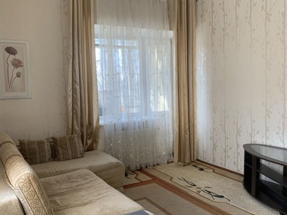 Здам 2-х кімнатну квартиру в Районі Грушевського Ровно