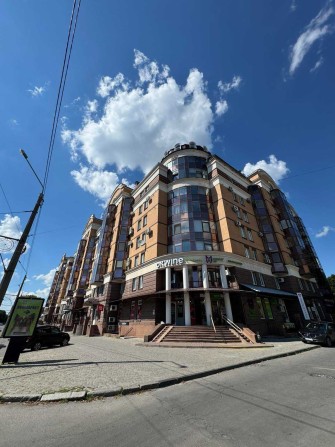 Здається в оренду 3-кімнатна квартира в Центрі міста новобудова - фото 1