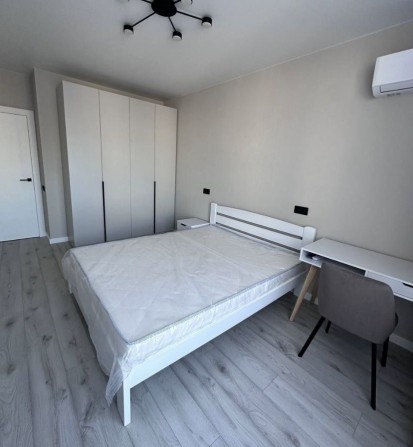 Чудова евродвушка 40кв, ЖК Республіка, м Теремки 5 хв - фото 1