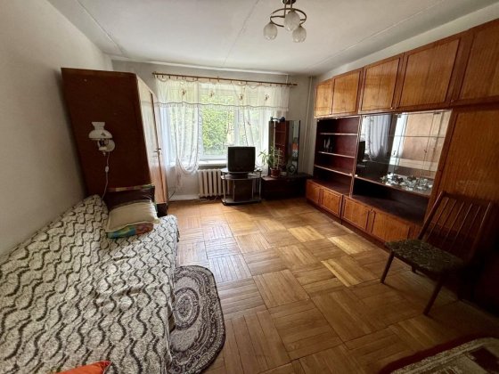 Здається 1 кімнатна квартира на Безручка Ровно