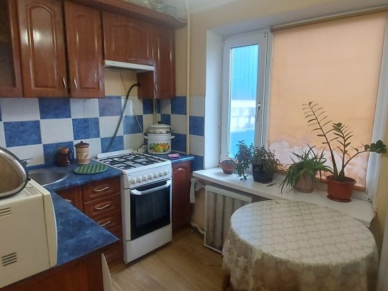 Оренда квартира , двохкімнатна роздільна, Київ, вул. Братиславська,  м. Чернігівська 10 хв, можно з  Київ