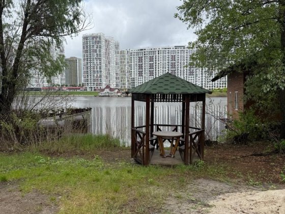 Здаються альтанки в Гідропарку, 800 м від метро Київ