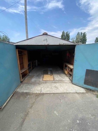 Здам в оренду гараж металевий (3×6 м.) кооператив " Автолюбитель  КрАЗ - фото 1