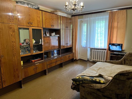 Здам 1ккв Виставка-Темп.Косметика. Мебл Бойлері 1-2 порядним людям Хмельницький
