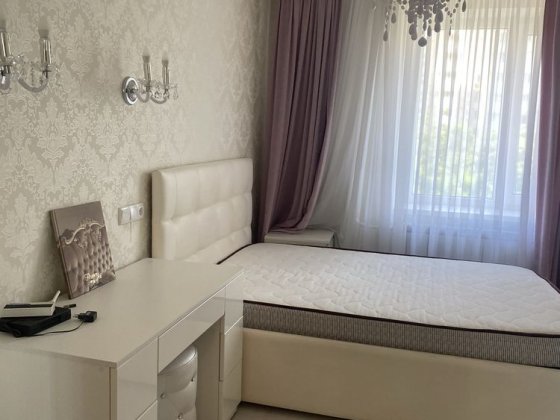 Здам 2к.квартиру м. Київ Святошинський район, пр.Лесі Курбаса, швидкосний трамвай