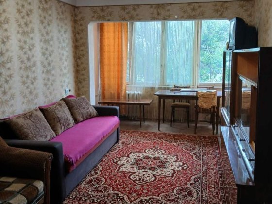 Оренда 2х кімнатної квартири. Метро Лісова, Чернігівська, Мілютенка,18