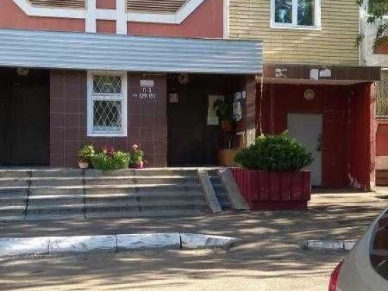Сдаю трёх комнатную квартиру в Киеве без мебели по адрессу  Урловская 9 Київ