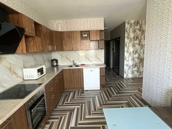 Здам довгостроково студію 48,5 м2 , вул. Гарматна 20.