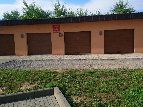 Здам гараж в Ужгороді Гвардійська/Осипенко вулиця Ужгород