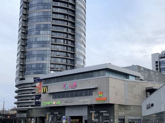 Паркоместо в "Мост-Сити" Днепр
