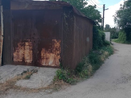 Сдам гараж бокс железний 6х8 Запоріжжя