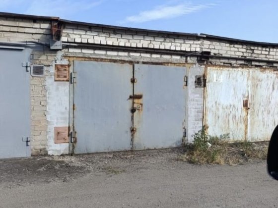 Гараж на Черной горе Запоріжжя