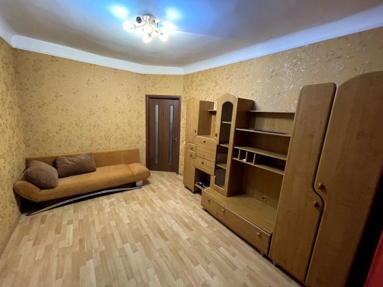 Без комісії. Оренда теплої 2к квартири, Солом'янський р-н, вул.Івана Неходи 10 з дивовижним видом на Киев