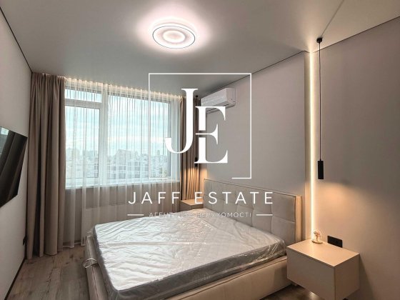 Оренда 2-кімнатної квартири в ЖК Manhattan City | Центр Києва | Панорамний вид