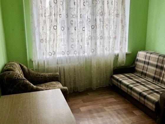 Оренда 1 кімнатної (КУХНЯ-СТУДІЯ + СПАЛЬНЯ), ГЕРОЇВ МАЙДАНУ, необхідні МЕБЛІ та ТЕХНІКА! Черновцы