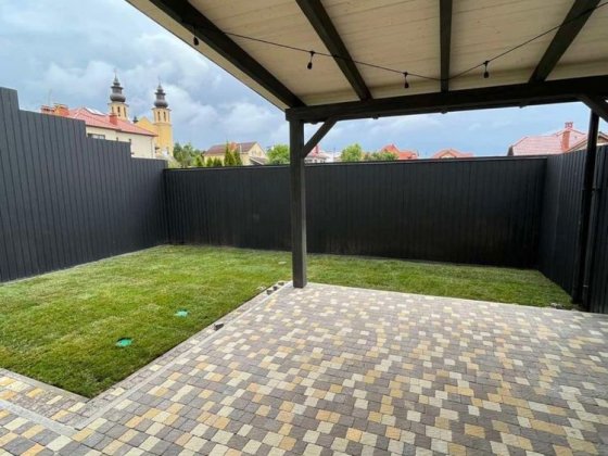 Оренда 1-кімнатної квартири з власним подвір’ям та террасок Ужгород