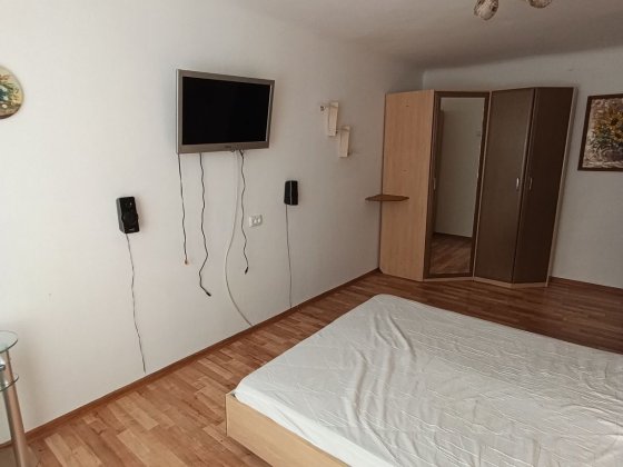 Терміново здається 1 км квартира Проспект ( Спорт товари), вільна, ключі! Чернівці