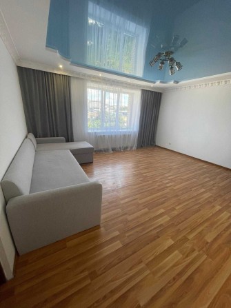 Оренда 3 кімнатної квартири на Гайовій з ремонтом у новобудові - фото 1