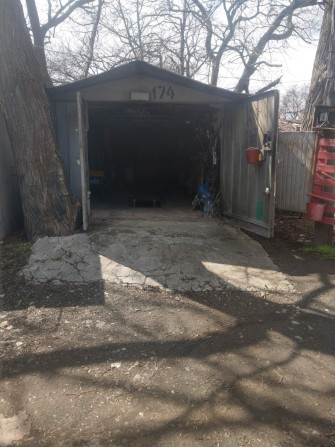 Сдам гараж  на 24 стоянке - фото 1