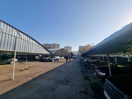 Сдам паркоместо на стоянке Вузовский