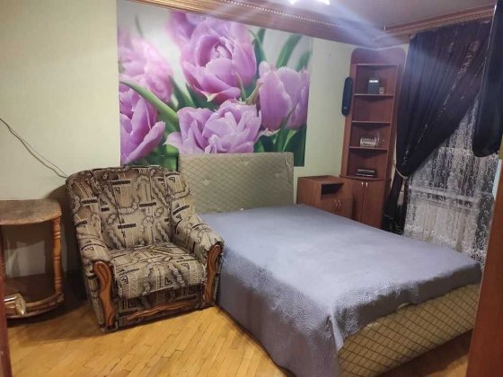 Лісовий масив, Поповича (Волкова) вул. 26, гостинка. Увага: ліфт не працює (8-ий поверх)