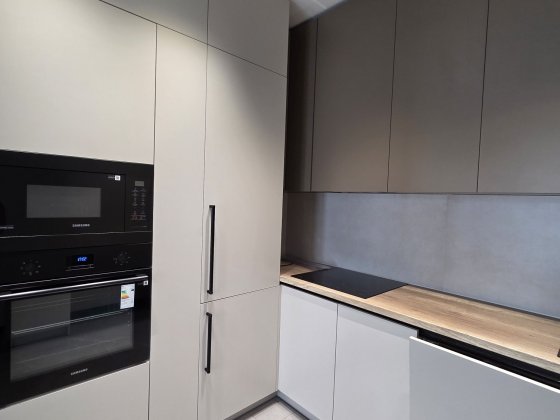 Здам в оренду 2 кімнатну квартиру в центрі-800₴ Ужгород
