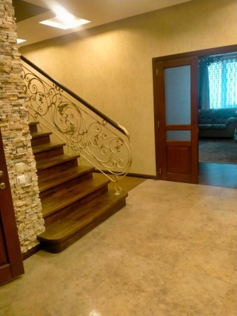 Сдаю элитную квартиру на Печерске 300м2 - фото 1