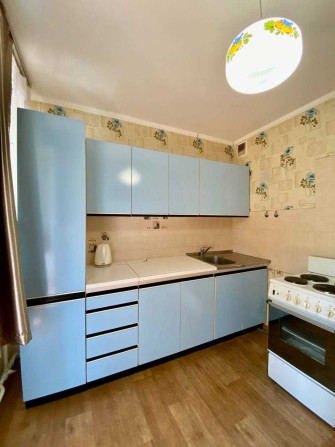 Оболонський 13, оренда 1-к квартири, метро Мінська 3 хв, 2 поверх! - фото 1
