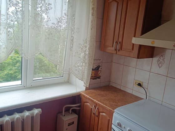 Здам в аренду 2_о кімнатну квартиру на Космосі Запоріжжя