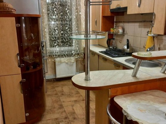 Трьохкімнатна в центрі з автономним опаленням Житомир