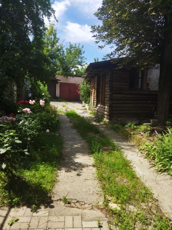 Довгостроково здається квартира без ремонту - фото 1