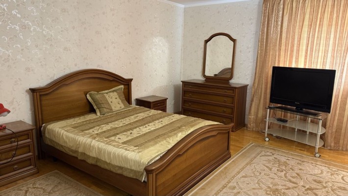 Оренда 4 кімнатної квартири - фото 1