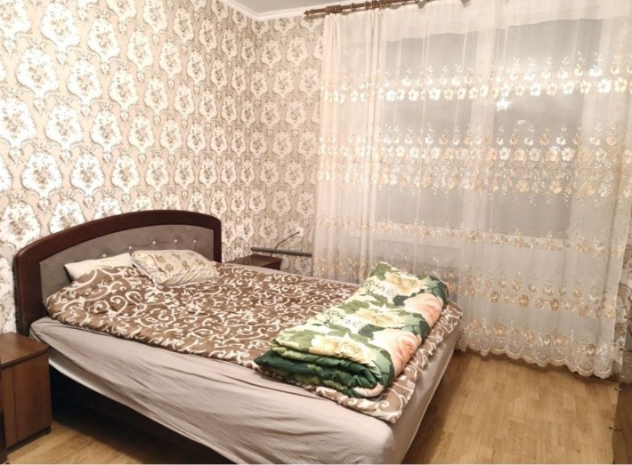 Здам трикімнатну квартиру на будь-який термін - фото 1