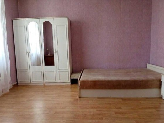 Оренда 2-кімнатної квартири 82 м² на Дніпровській набережній, 19В. До метро Осокорки 15 хвилин пішки