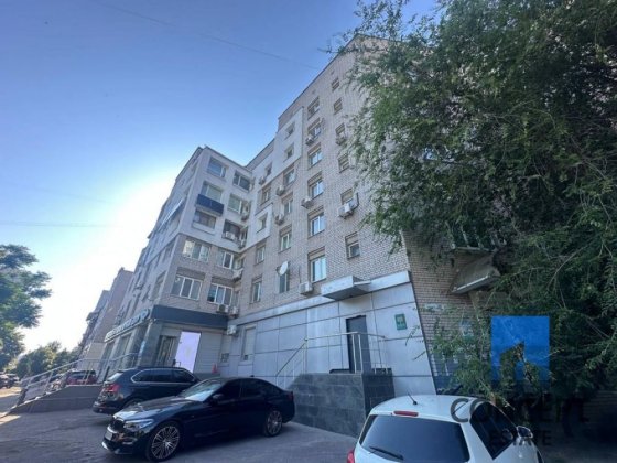 Аренда просторной 3к на Успенской площади. Центр, Набережная! Дніпро