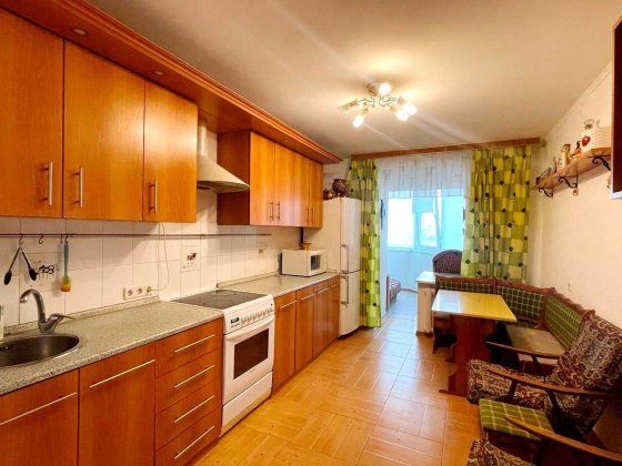 Оренда 3к без комісії Урлівська 8