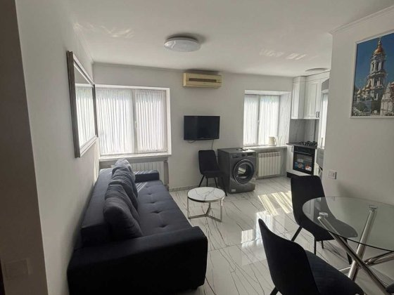 3-кімнатна квартира, бульвар Лесі Українки, 3 | 60 м² Киев