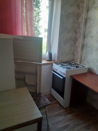 Здам 1 кімнатну квартиру  Шоссейна  4/9 цегла 30 м2 загальна площа можна з  тваринками - фото 1