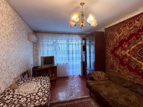 Здаю в довгострокову оренду двокімнатну квартиру в Лісках Миколаїв