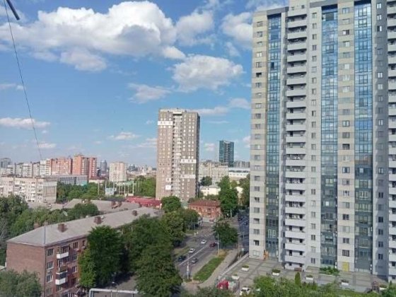 Сдам 1 комнатную квартиру пр. Кирова, Поля дом 20 центр Дніпро