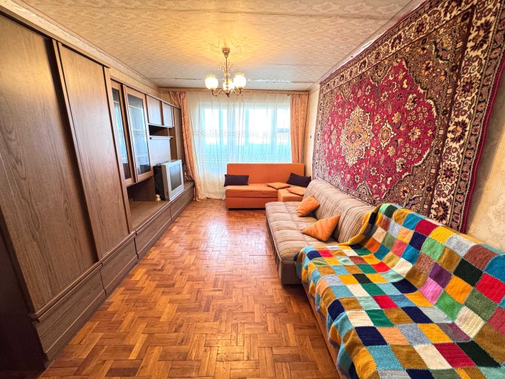 Сдам 2к просторную квартиру на Рабочей ул Правый берег - фото 1