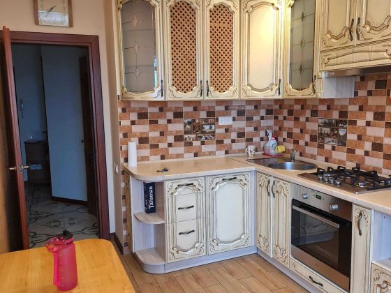 Оренда 2 кімнатної квартири в новобудові Зубра Львов