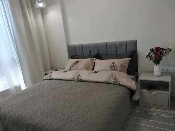 Сдаётся 1 комнатная квартира в ЖК Женева , ул.Костомаровская 1А Дніпро