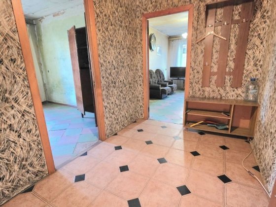 3 х к кв. Ул. Калиновая ( рядом рынок образцова). Риелторы не звоните. Дніпро