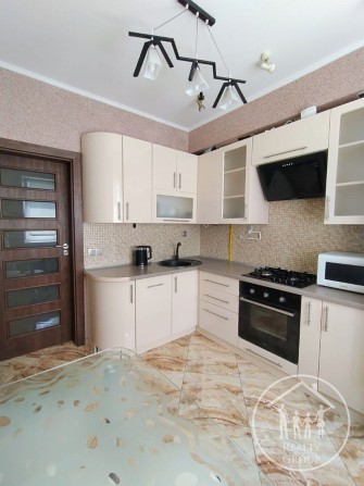 **Оренда затишної 2-кімнатної квартири в Брюховичах** - фото 1