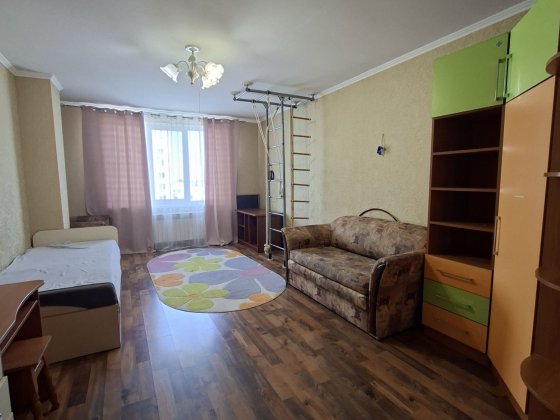 Сдам двухкомнатную