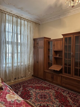 Сдам 3-х комнатную квартиру в центре район пед.института - фото 1