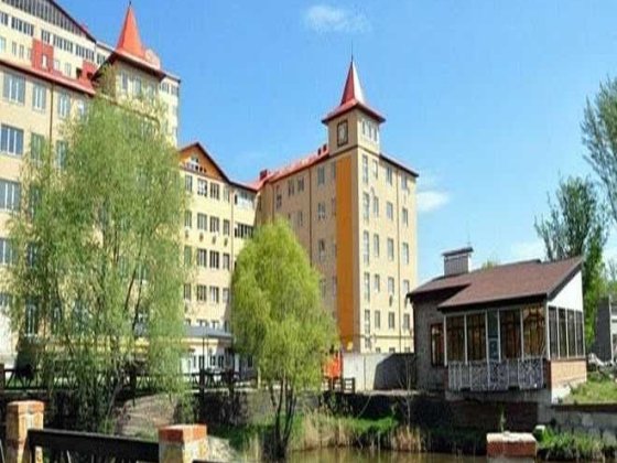 Сдам студию.,м.Киевская.К цене-плюс ТОЛЬКО счетчики Харків
